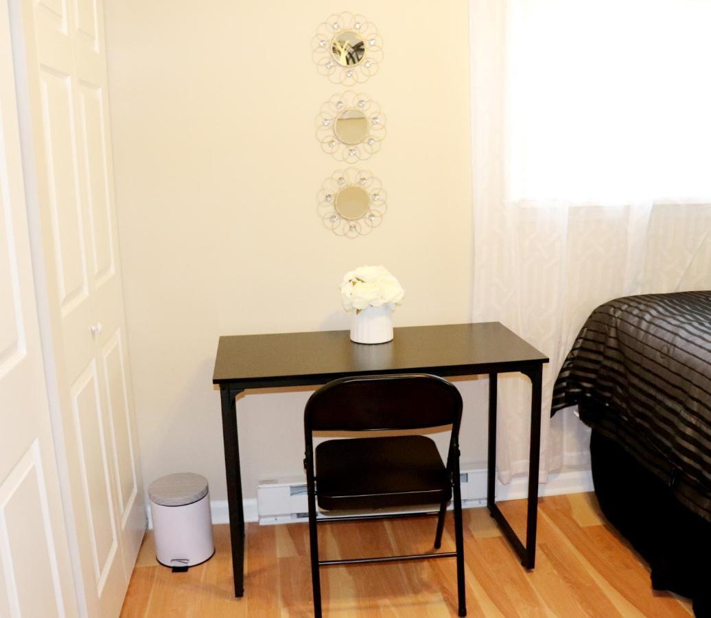 Private Room At Home Near Iad-สเตอร์ลิง ภายนอก รูปภาพ
