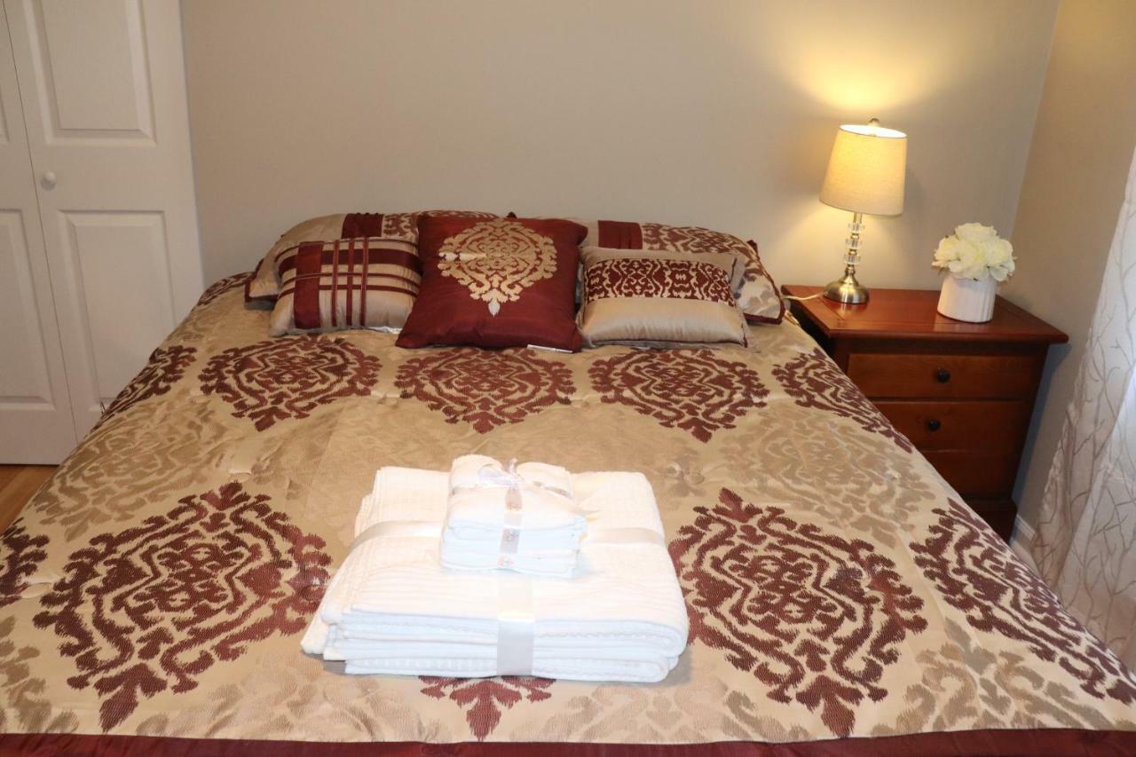 Private Room At Home Near Iad-สเตอร์ลิง ภายนอก รูปภาพ