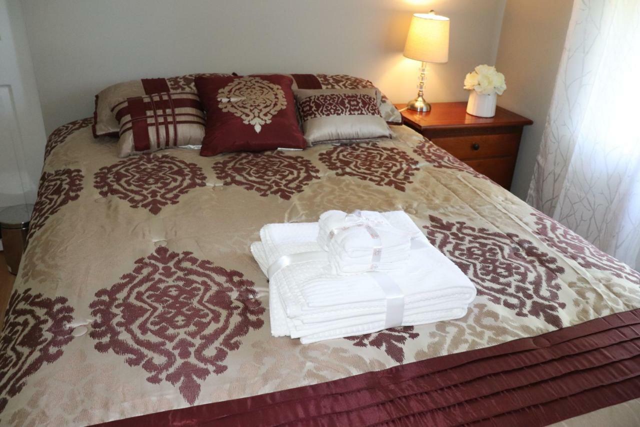 Private Room At Home Near Iad-สเตอร์ลิง ภายนอก รูปภาพ