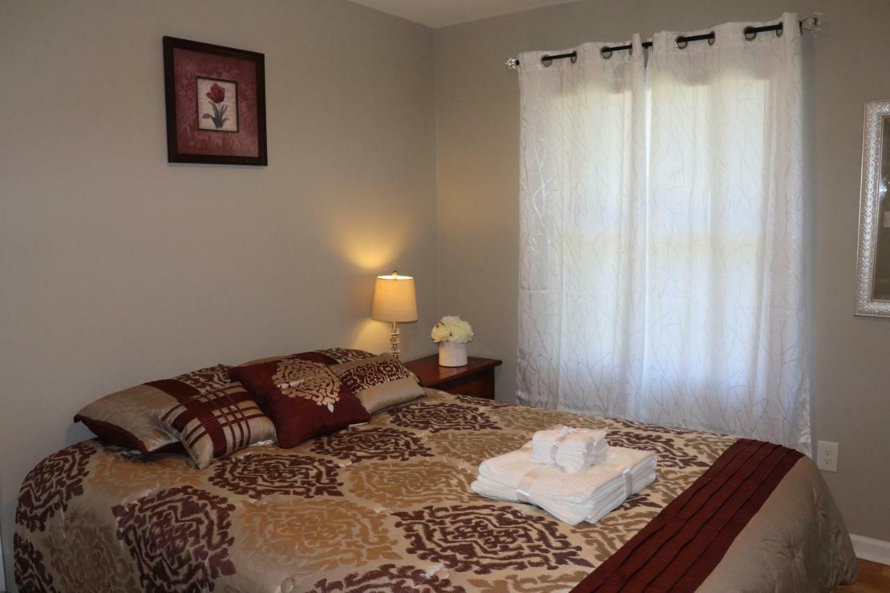 Private Room At Home Near Iad-สเตอร์ลิง ภายนอก รูปภาพ
